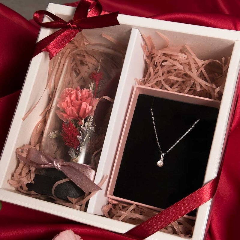Carnation Flower Pearl Necklace Gift Set - Star Bottle - สร้อยคอ - เงินแท้ สีเงิน