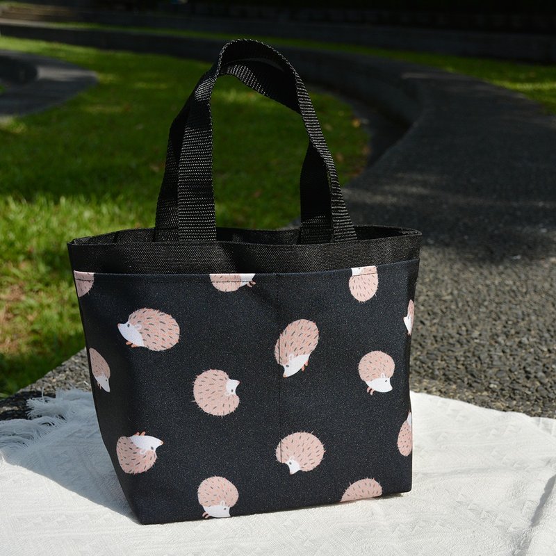 Illustration Tote Bag | Lunch Bag-Hedgehog-Black - กระเป๋าถือ - ผ้าฝ้าย/ผ้าลินิน 