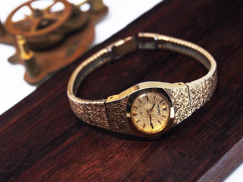 1970年代日本セイコー機械式時計刻まれた金 - 腕時計 - 金属 ゴールド