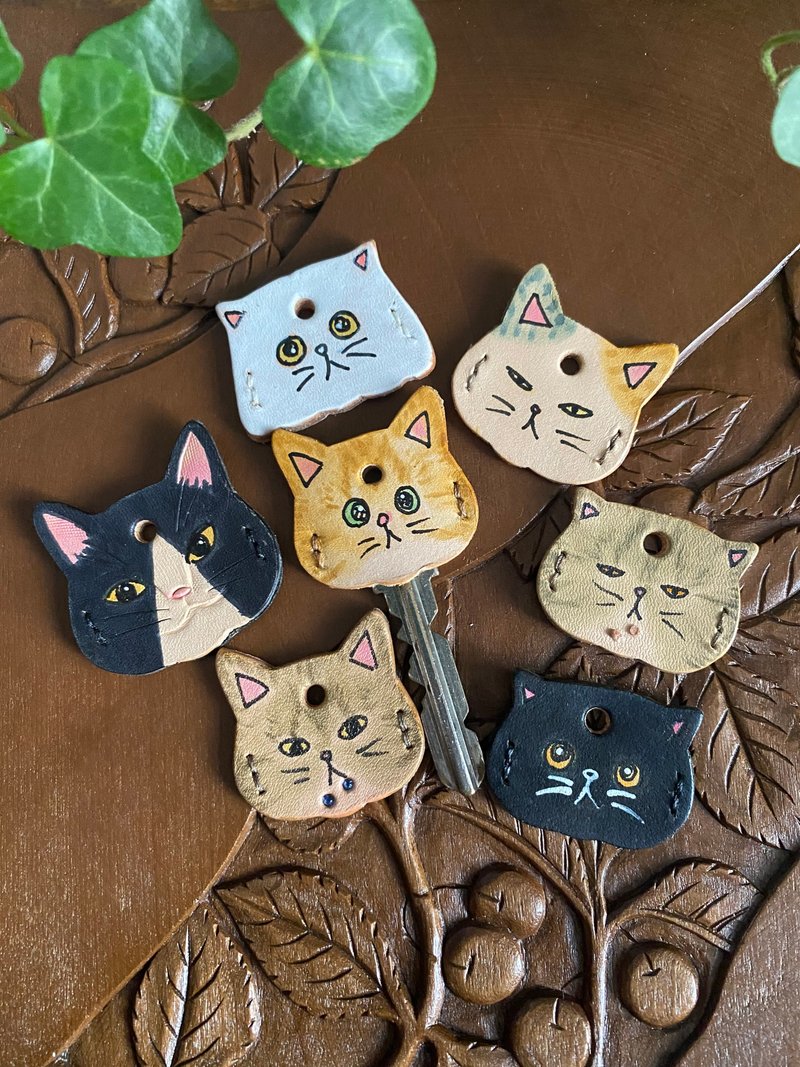 オーダーメイド　猫のキーカバー　大きいサイズ　ヌメ革製 - 鑰匙圈/鑰匙包 - 真皮 