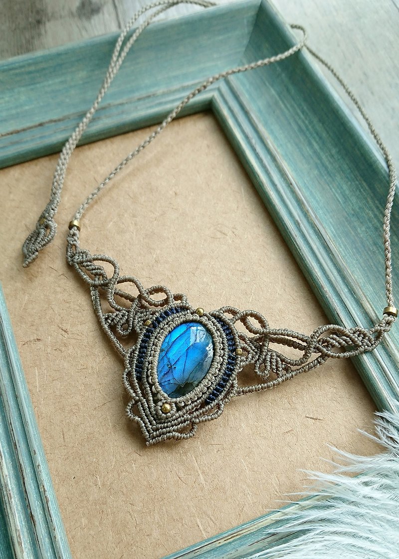 Misssheep N13 - Handcrafted Macrame Necklace with Labradorite Gemstone - Necklaces - Other Materials 