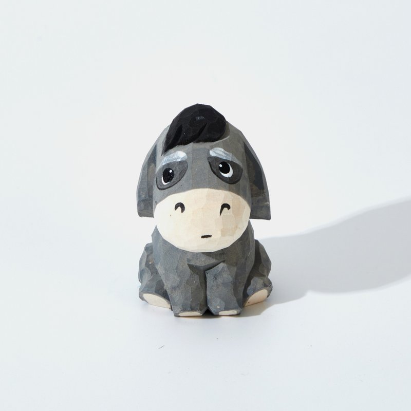 Haku 靜靜祈願的小驢木雕 - 擺飾/家飾品 - 木頭 灰色