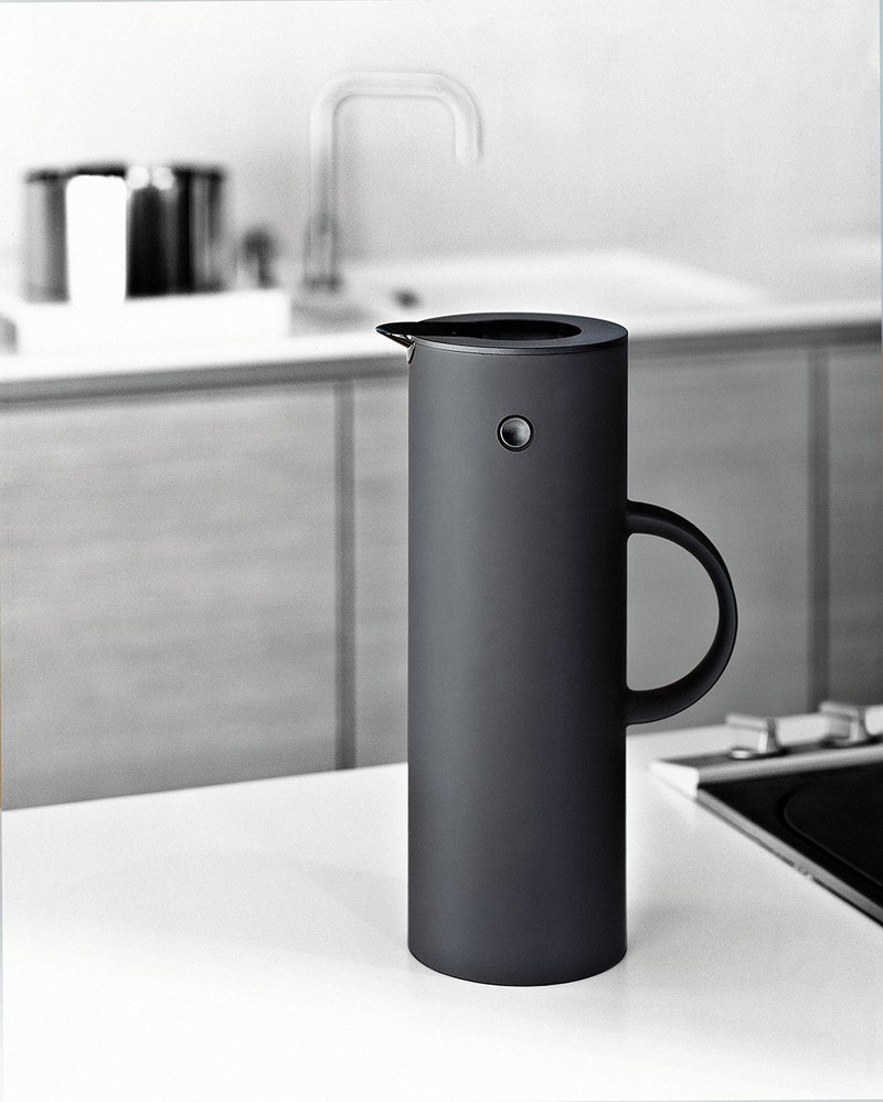 【Stelton】 啄木鳥真空保溫壺1L-霧黑 - 保溫瓶/保溫杯 - 塑膠 