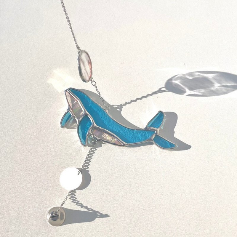 Mini whale stained glass suncatcher - เฟอร์นิเจอร์อื่น ๆ - แก้ว สีน้ำเงิน