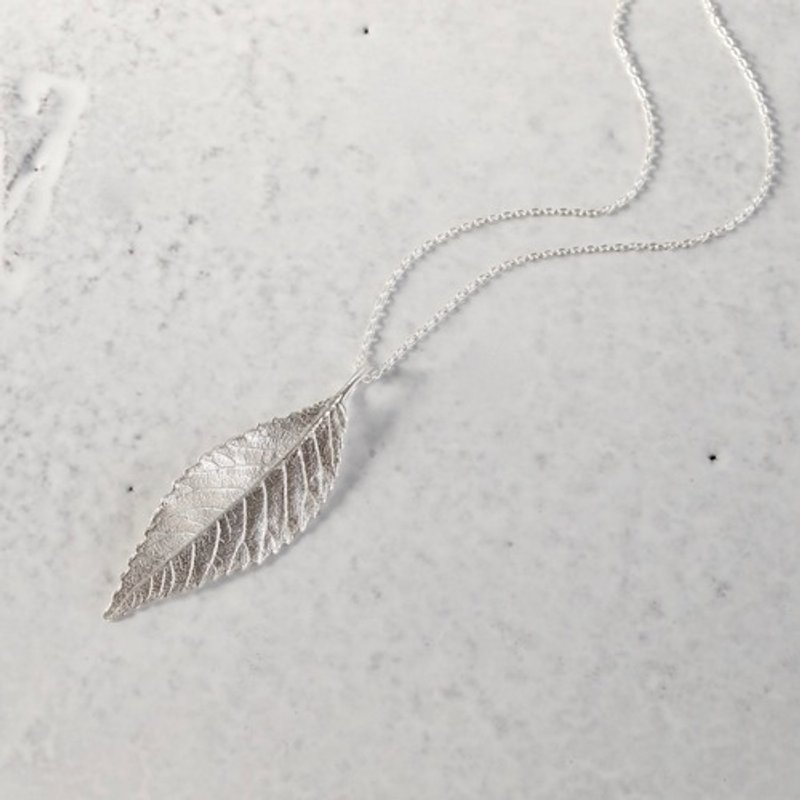 Elm leaf necklace  P078SV - 項鍊 - 其他金屬 