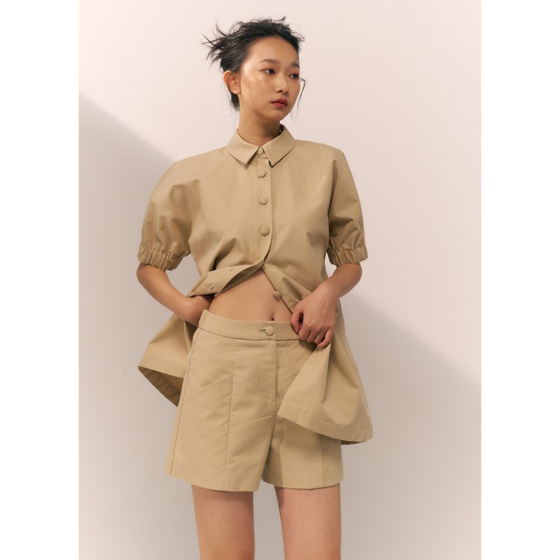 Mid Rise Shorts / Light Khaki - Women's Shorts - Other Materials Khaki