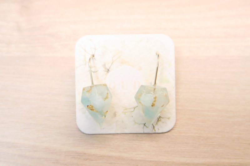 OUD Original-Diamond Gemstone Shaped Light Blue Aquamarine Gold Foil Earring - Earrings & Clip-ons - Crystal Blue
