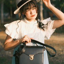 Beara Beara ショルダーバッグ 本革 MANJU 英国製 牛革 レトロ サイドショルダーバッグ/サイド
