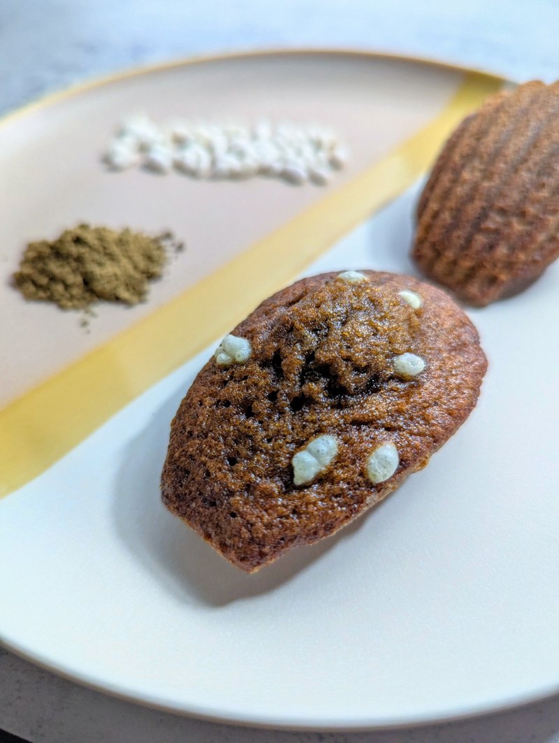 【Tsubaki】Oyamaen Hojicha Madeleine (single serving) - เค้กและของหวาน - อาหารสด 