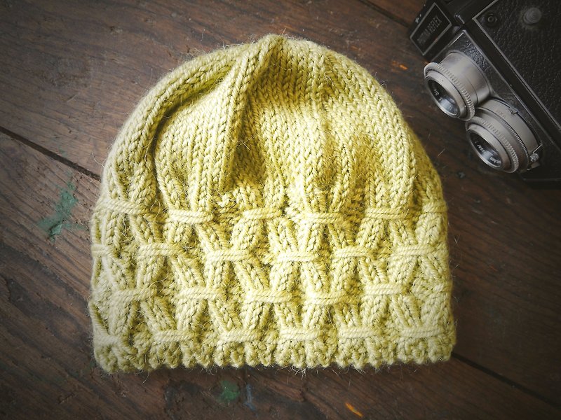 Green is a mainstream knitting caps / handmade caps / knit hat / wool hat / green caps handmade〗 〖crazy hopscotch - หมวก - วัสดุอื่นๆ สีเขียว