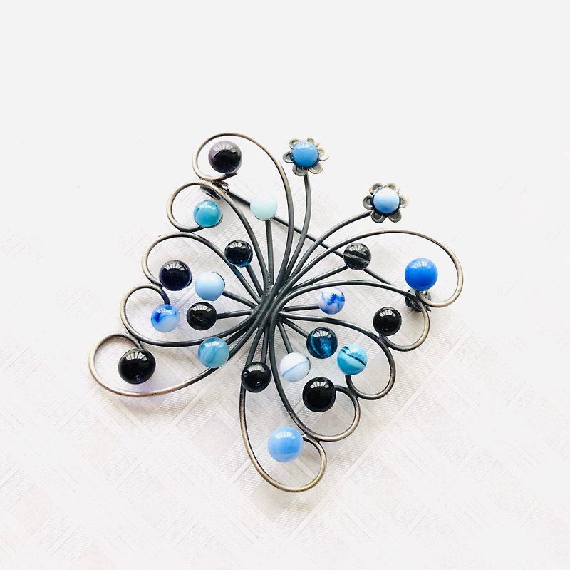 Glass brooch Papillon blue - เข็มกลัด - แก้ว สีน้ำเงิน