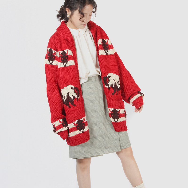 [Egg plant vintage] South American buffalo thick knit vintage sweater coat - Women's Sweaters - Wool Red