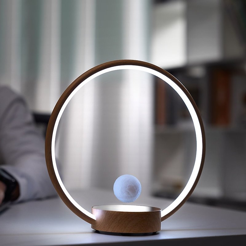 Circlo Magnetic Levitation Moon Button Desk Lamp - โคมไฟ - อลูมิเนียมอัลลอยด์ สีดำ