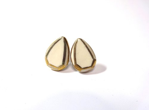 irodori ceramic accessory jewel cut pierce・earring  pairshape 白