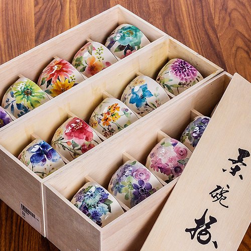 日本药师窑 日本製美濃燒和藍水彩花家用花卉陶瓷餐具米飯碗湯碗節日送禮盒裝