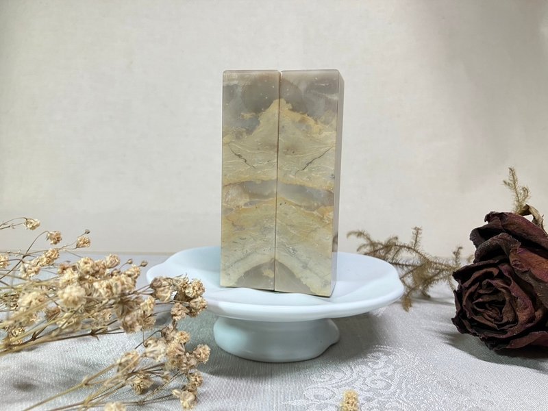 手工刻印客製對章 • 姓名方章 • 巴林石印章 參柒 - 印章/印台 - 石頭 多色