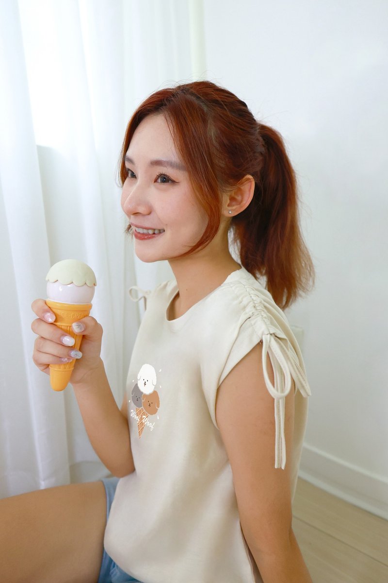 肩膀抽繩Tee-比熊犬阿棉狗狗冰淇淋 (奶油杏) - 女 T 恤 - 棉．麻 黃色