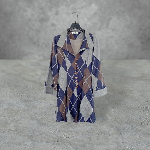 蘿綺莉蕾芭索 灰藍咖配色 薄毛料 織紋 洋裝式 傘裙 排釦 輕薄 外套 OPME20