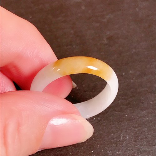 瓔珞珠寶盒 E.L.Jewelry Box 【求‧緣】冰種飄黃翡翠戒指戒圈|國際17.5|天然緬甸A貨翡翠|送禮