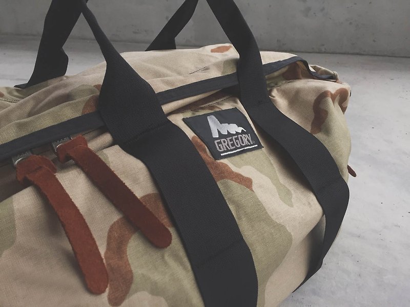 GREGORY Sansha Camouflage / Travel Bag / Splash / Early American Edition - Messenger Bags & Sling Bags - Other Materials Khaki