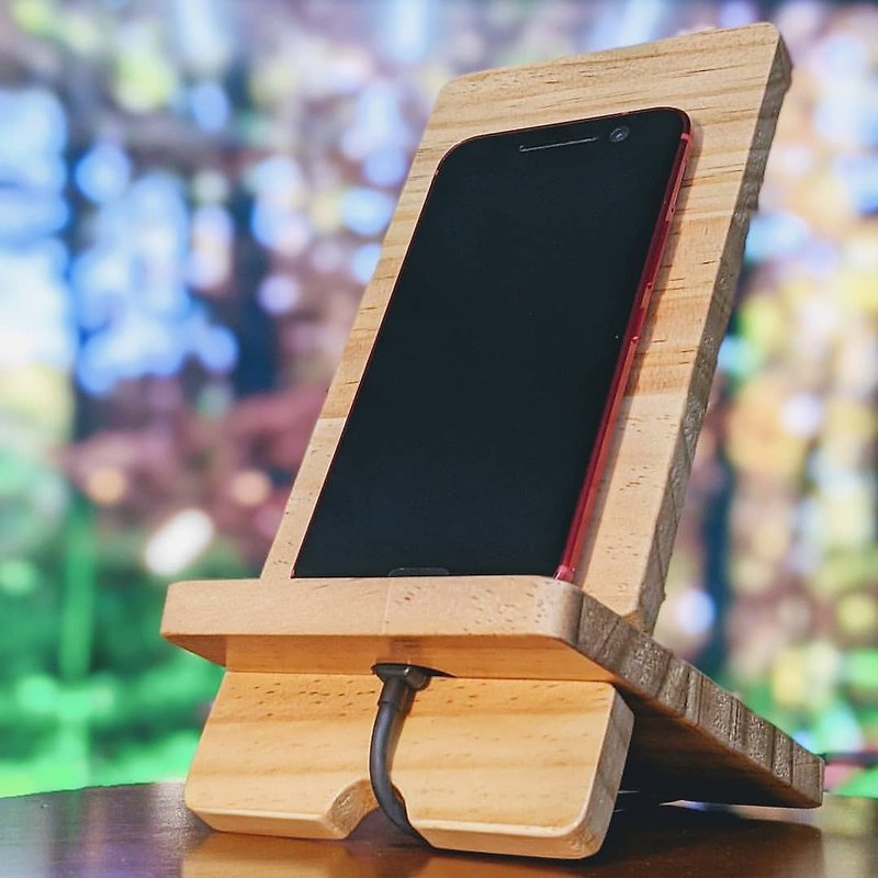 木兒-原木手機架 穩健手機座 組合手機架 可客製刻上圖案 - 手機/平板支架 - 木頭 咖啡色