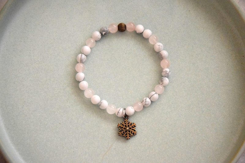 Snowfall Handmade Bracelet - Bracelets - Gemstone 