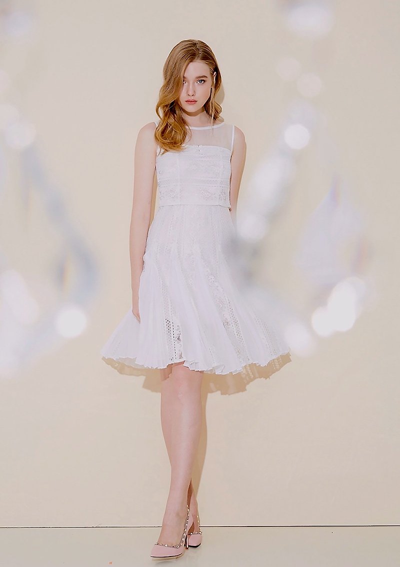 【C ME限量手感工藝洋裝】白色糖霜雪紡蕾絲拼接洋裝 - 連身裙 - 其他人造纖維 白色
