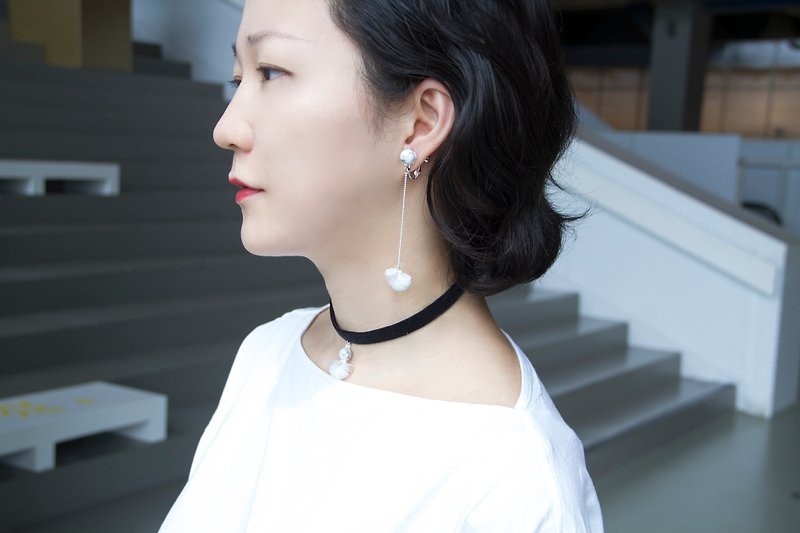 YUNSUO-original design-asymmentric marble pink and white flakes earrings - ต่างหู - วัสดุอื่นๆ สึชมพู