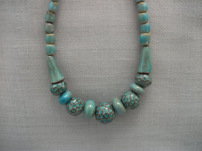 Handmade turquoise ceramic beads - Necklaces - Other Materials Green