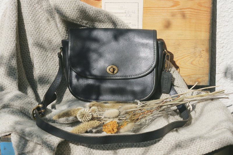 Leather bag _B014 - กระเป๋าแมสเซนเจอร์ - หนังแท้ สีดำ