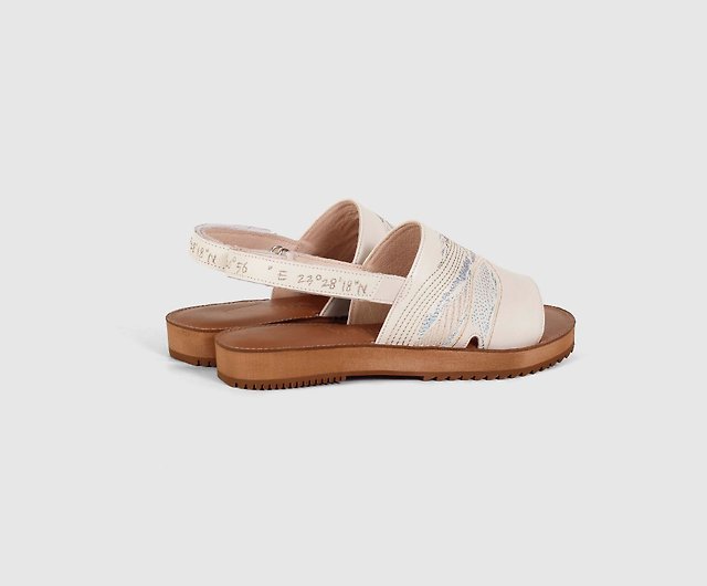 Embroidered one-word wide sandals-Mountain Dreamland/Off-white