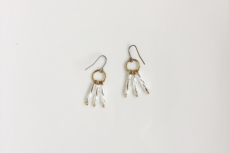 Silver Dreamcatcher simple mini earrings flashing brass molding - Earrings & Clip-ons - Other Metals Silver
