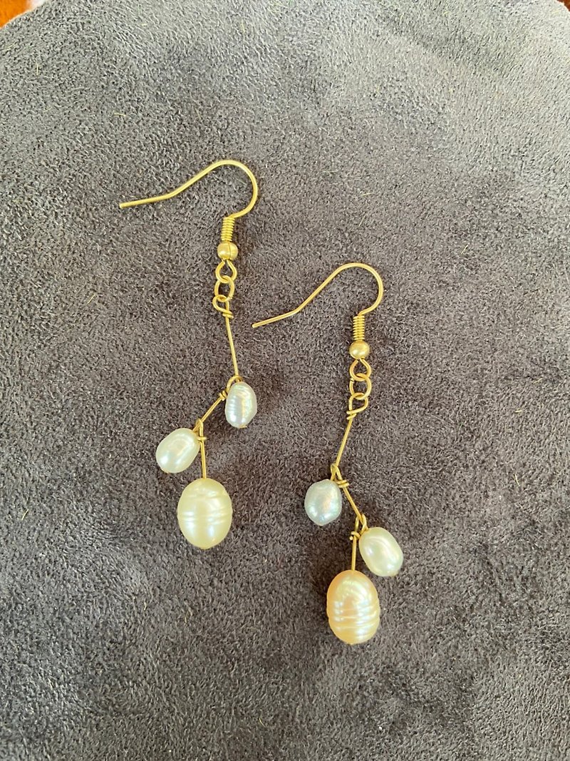 珍珠 黃銅 耳環 - 耳環/耳夾 - 其他金屬 金色
