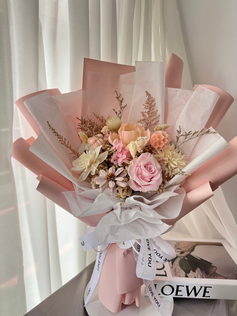 Eternal Flower Bouquet Pink Romantic Style - ช่อดอกไม้แห้ง - พืช/ดอกไม้ 