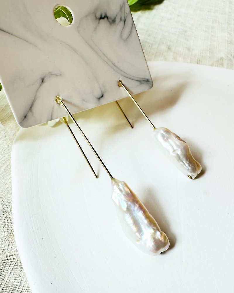 Special-shaped pearl hook earrings_Clip-on earrings can be modified for free - ต่างหู - ไข่มุก ขาว