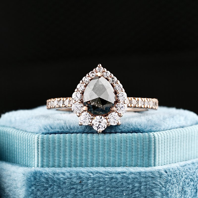 Pear Cut Salt And Pepper Diamond Ring, Rose Gold Anniversary Ring,Ring For Women - แหวนทั่วไป - เครื่องเพชรพลอย 