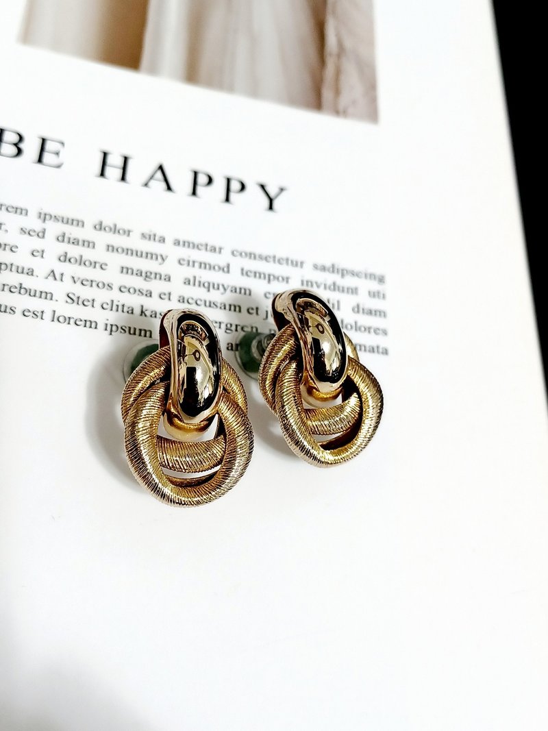 vintage jewelry elegant hairline gold double hoop needle earrings - ต่างหู - โลหะ 