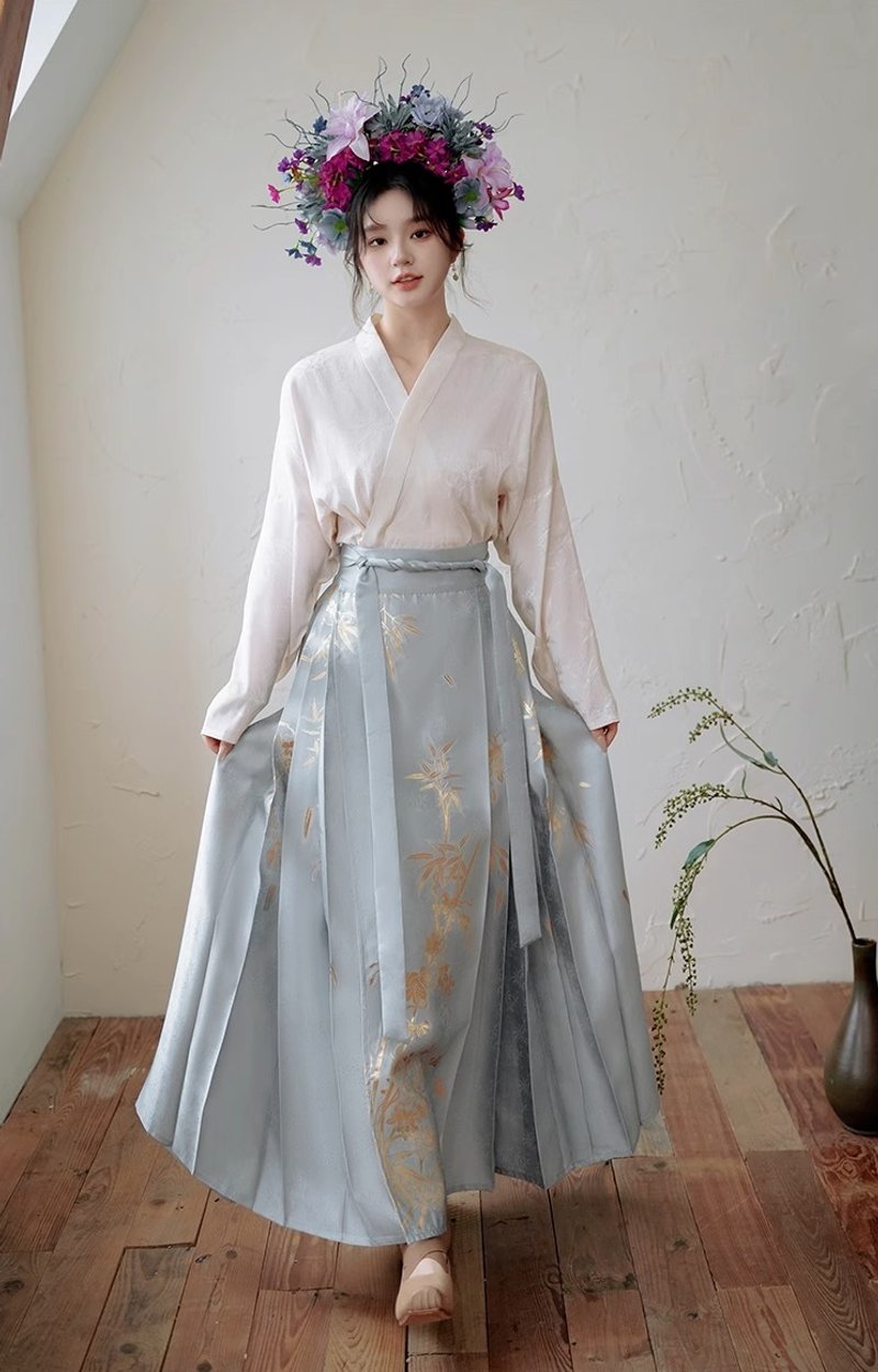 Chunfu Chinese style modified horse face skirt top suit - กระโปรง - วัสดุอื่นๆ สีน้ำเงิน