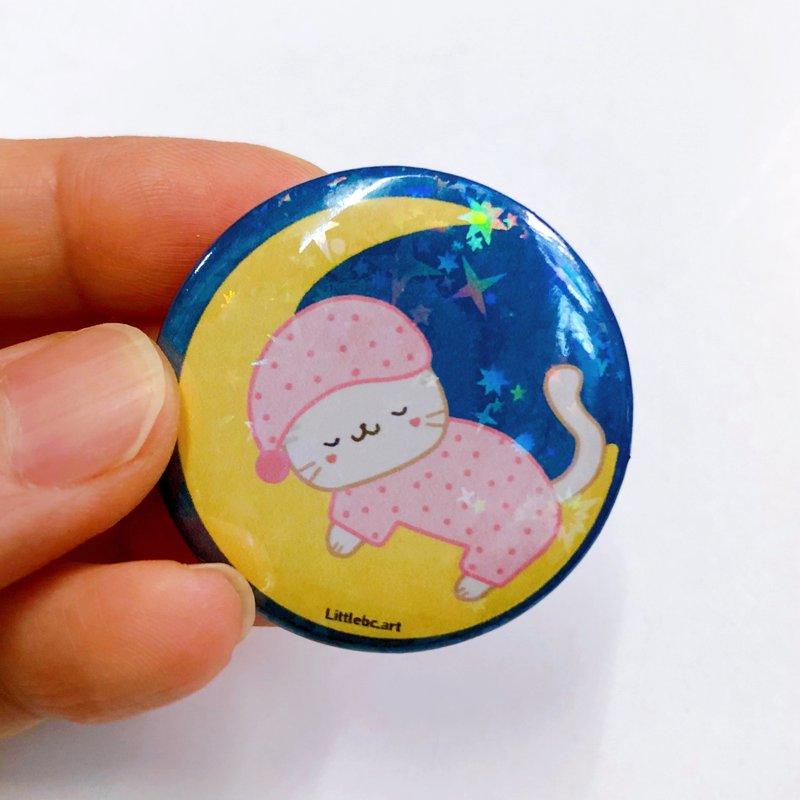 Sleep & Moon Kitten Button Pin - เข็มกลัด - วัสดุอื่นๆ สีน้ำเงิน