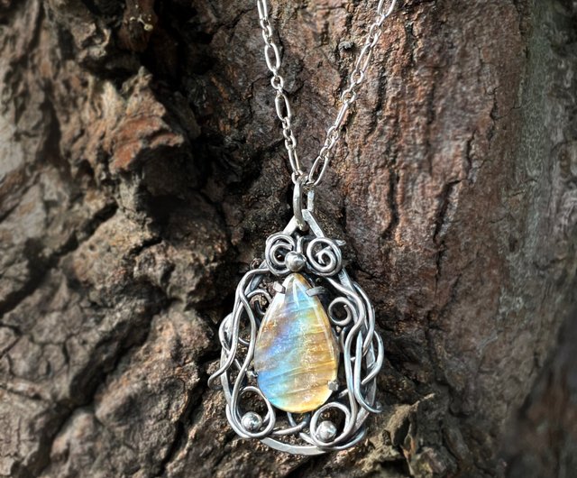 Labradorite , Moonstone Pendant, hot 925 Sterling Silver, Tree Of Life Silver Pendant