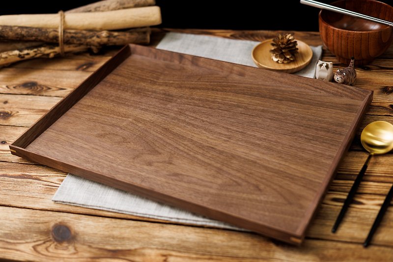 Islandoffer black walnut wood rectangle plate 44*32 (1psc) - Serving Trays & Cutting Boards - Wood Brown