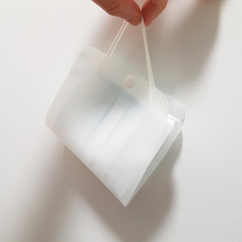 【EVA】Waterproof antibacterial mask temporary storage folder / translucent / 2 colors / expandable / easy to clean - หน้ากาก - พลาสติก สีใส
