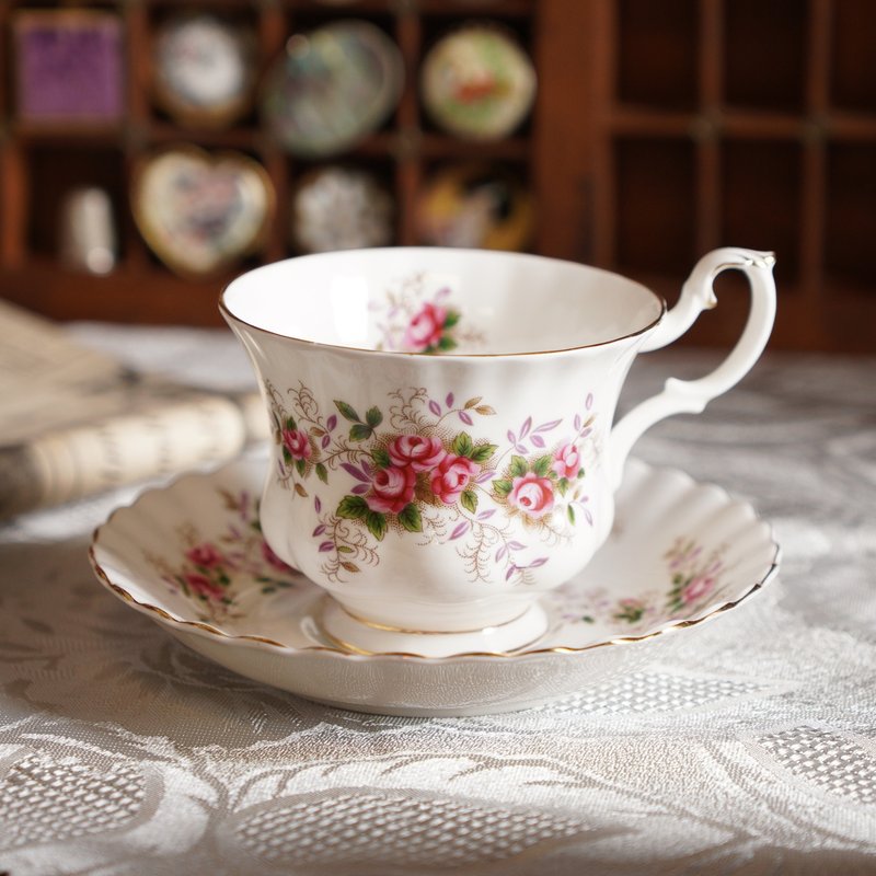 英國Royal Albert 薰衣草玫瑰 22k金骨瓷茶杯組/皇家亞伯特 - 茶壺/茶杯/茶具 - 瓷 多色
