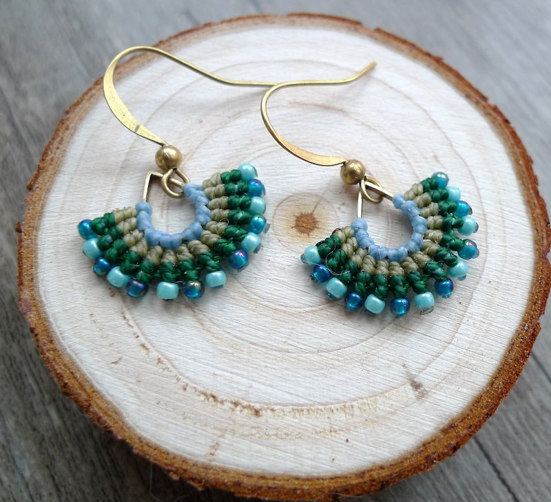 Misssheep A63 - macrame earrings, hoop earrings with japanese beads - ต่างหู - วัสดุอื่นๆ สีน้ำเงิน