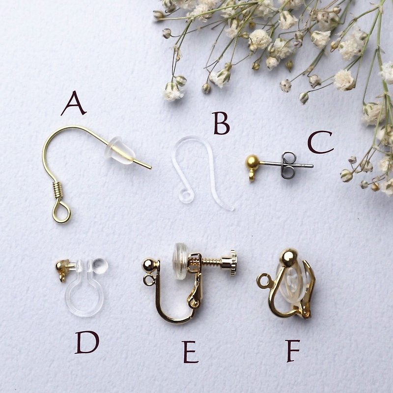 Lacy Earrings / Lace Earrings D - ต่างหู - แก้ว สีทอง