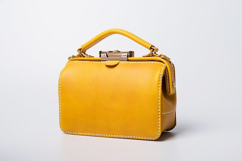 [Cutline] Dulles hand-made custom gold bag ladies doctor bag leather Messenger bag portable small square bag - กระเป๋าแมสเซนเจอร์ - หนังแท้ หลากหลายสี