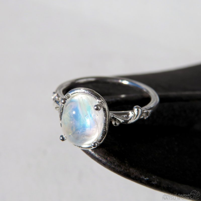 レインボー ムーンストーン リング / Rainbow Moonstone Ring - 戒指 - 寶石 透明