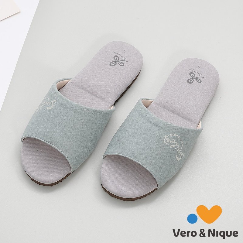 [Veronica] Cool and comfortable home happy cool indoor slippers-Happiness Green - รองเท้าแตะในบ้าน - วัสดุอื่นๆ สีเขียว