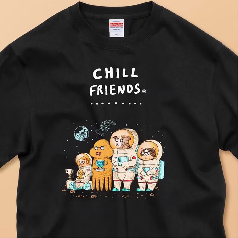 CHILL FRIENDS 宇宙の旅 / 安心のクオリティ/定番コットンTシャツ - Tシャツ - コットン・麻 ホワイト