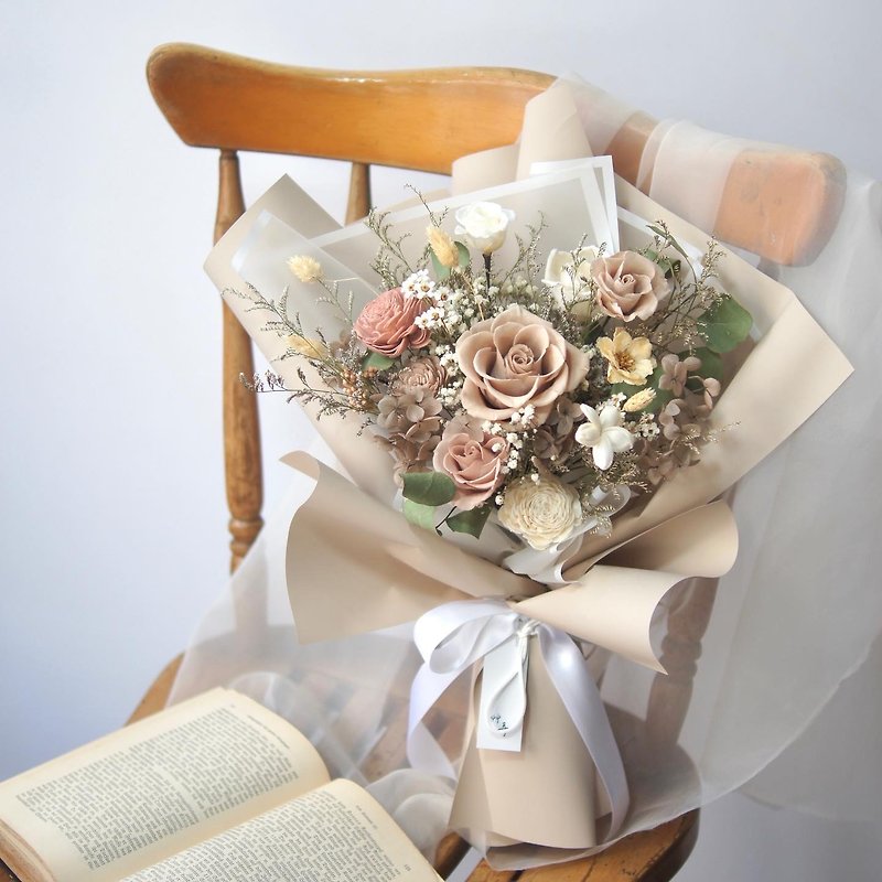 【艸踸Garden Lane Floral】Rose milk tea(L)/Valentine’s Day gift/Proposal bouquet - ช่อดอกไม้แห้ง - พืช/ดอกไม้ 